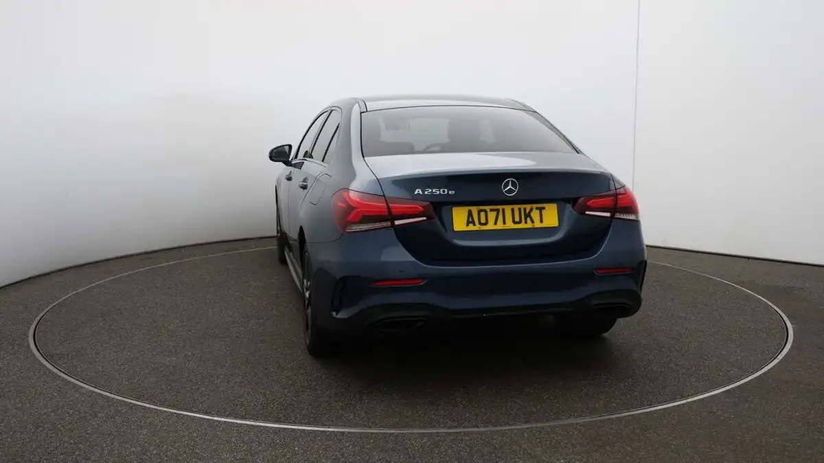 2021-mercedes-benz-a-class-13-a250e-amg-line-edition-saloon-4d-big-48