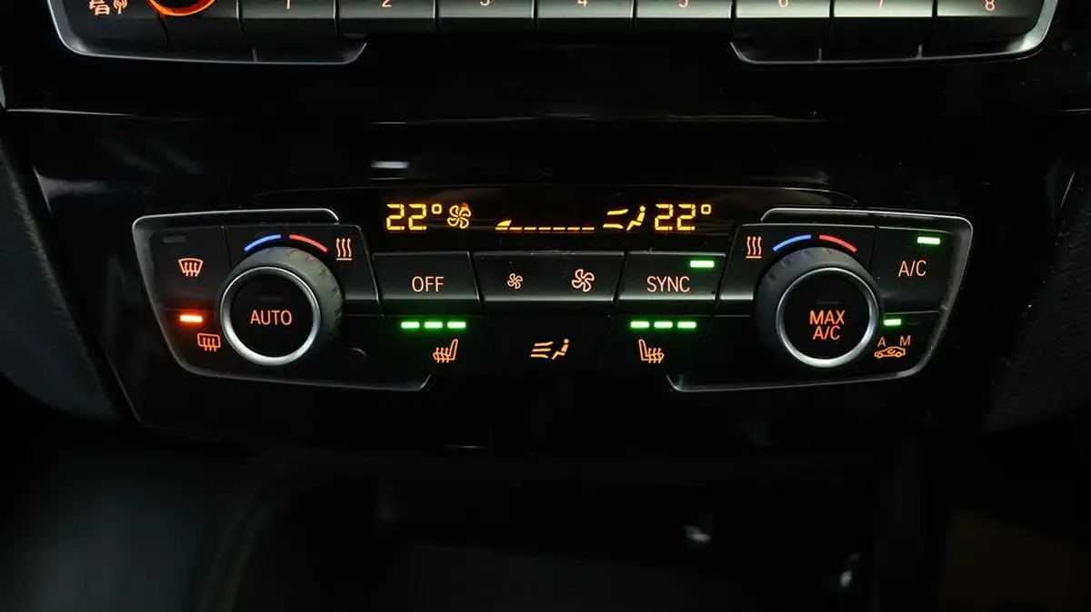 2022-bmw-x1-15-xdrive-25e-phev-m-sport-big-11