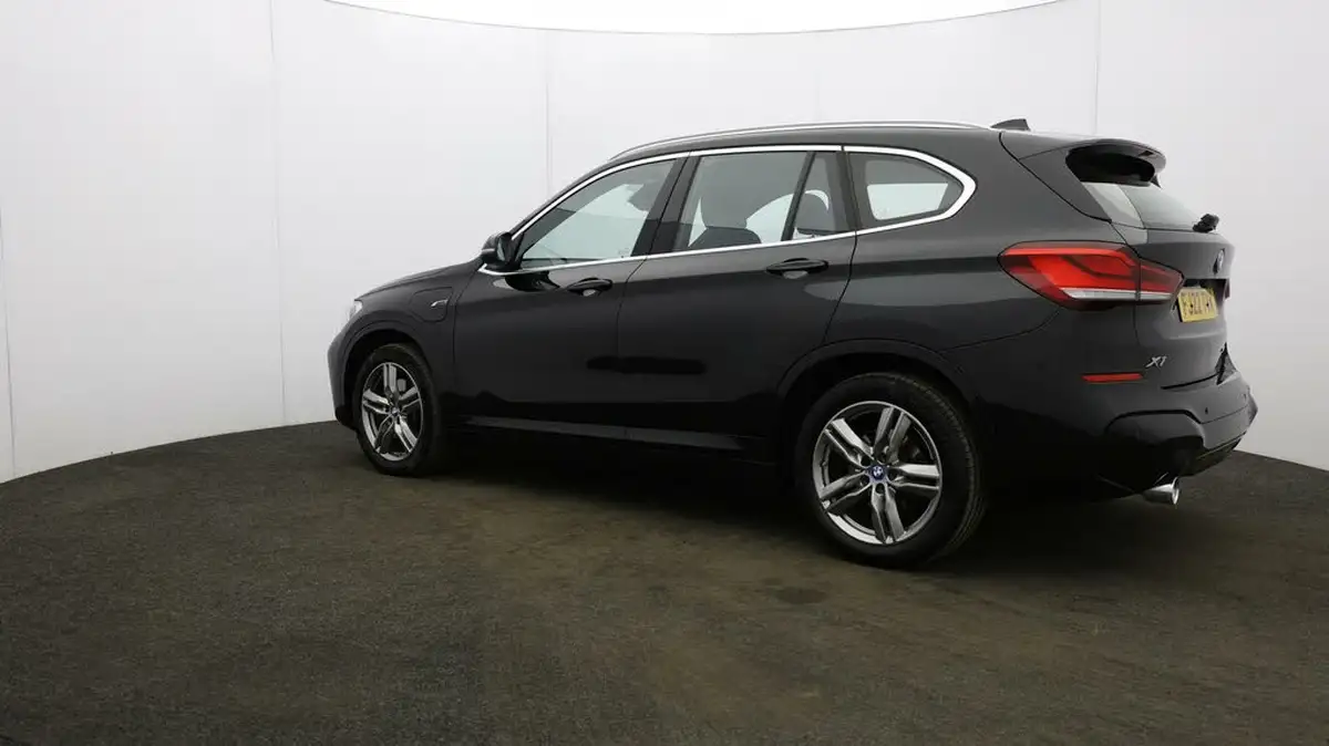 2022-bmw-x1-15-xdrive-25e-phev-m-sport-big-52