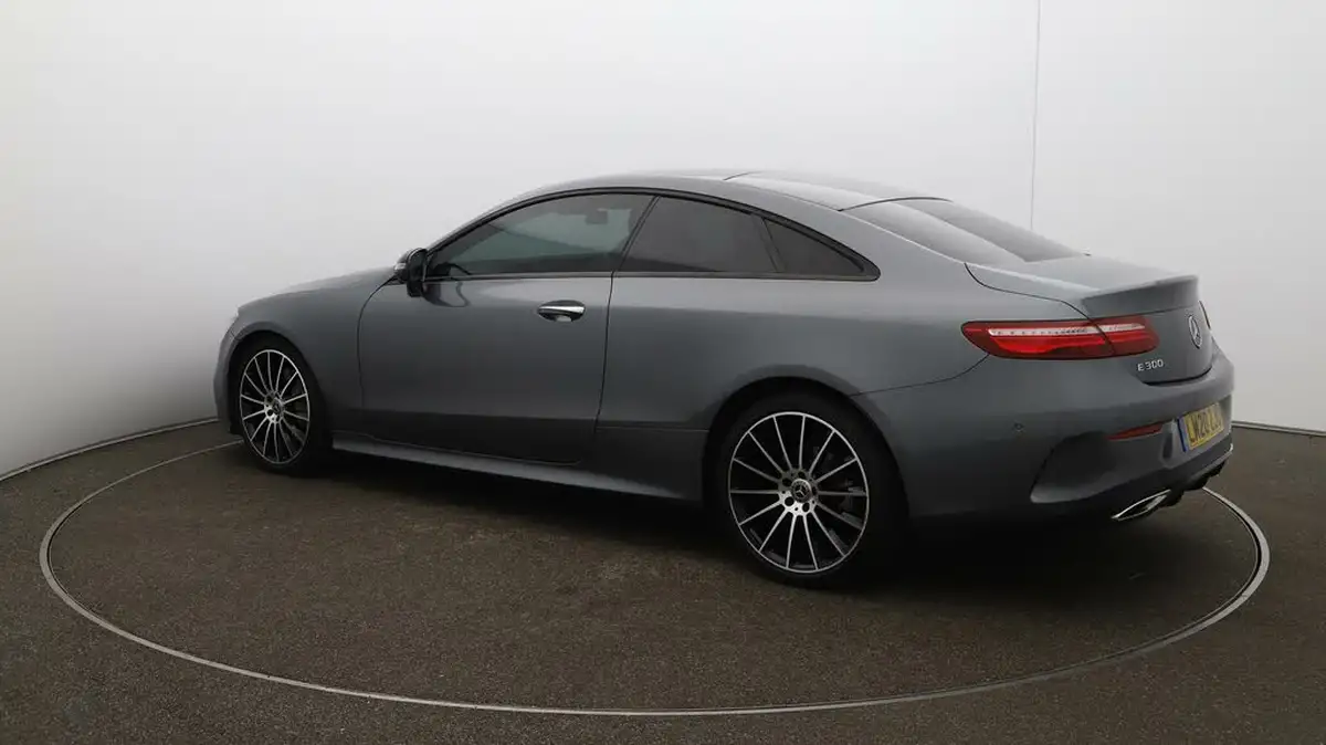2020-mercedes-benz-e-class-20-e300-amg-line-premium-plusss-coupe-big-29