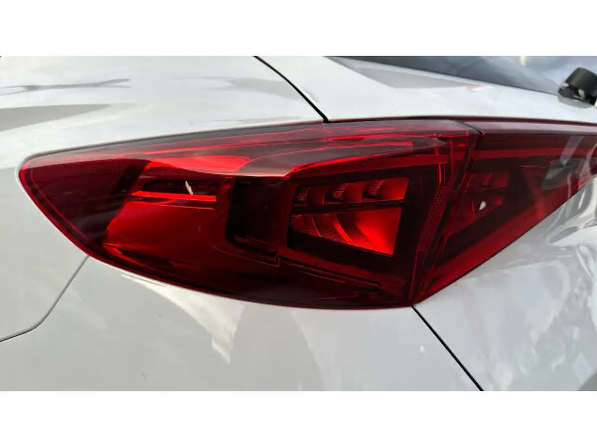 2024-cupra-formentor-14-e-hybrid-v2-big-29