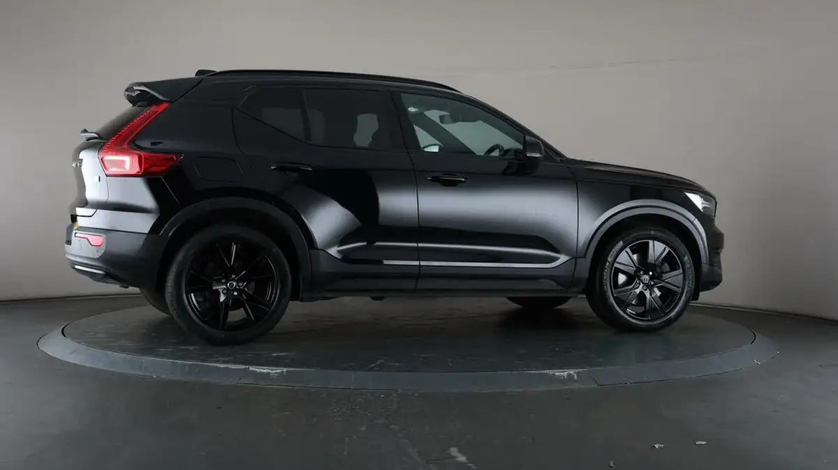 2021-volvo-xc40-15-t4-r-design-208bhp-big-55