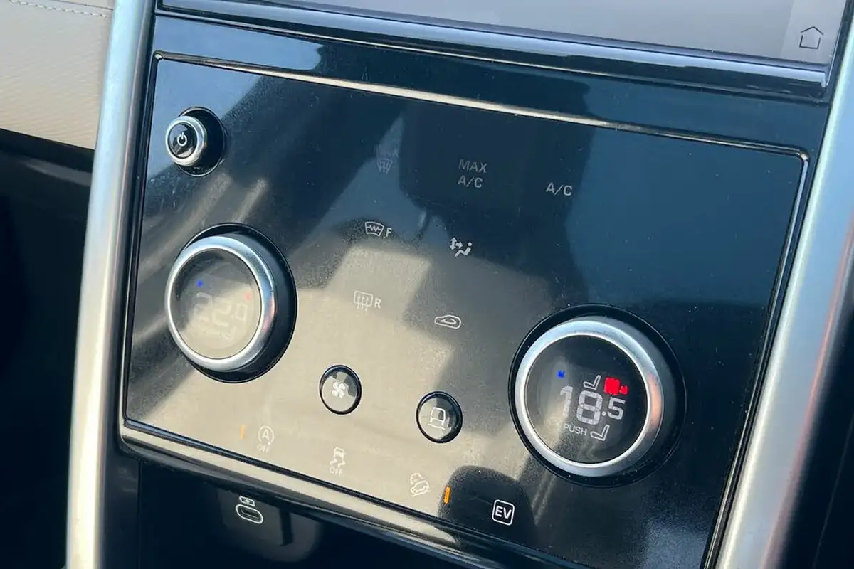 2022-land-rover-discovery-sport-15-p300e-urban-edition-big-29