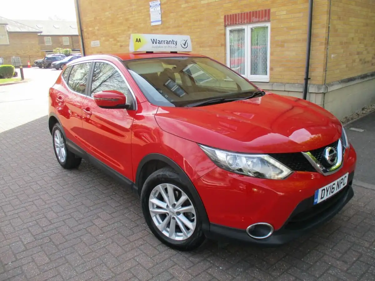 2016-nissan-qashqai-12-dig-t-acenta-tech-pk-big-4
