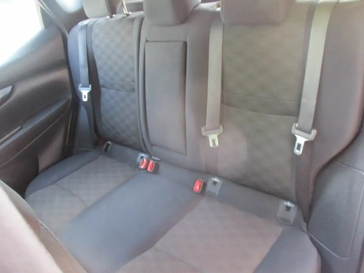 2016-nissan-qashqai-12-dig-t-acenta-tech-pk-big-25