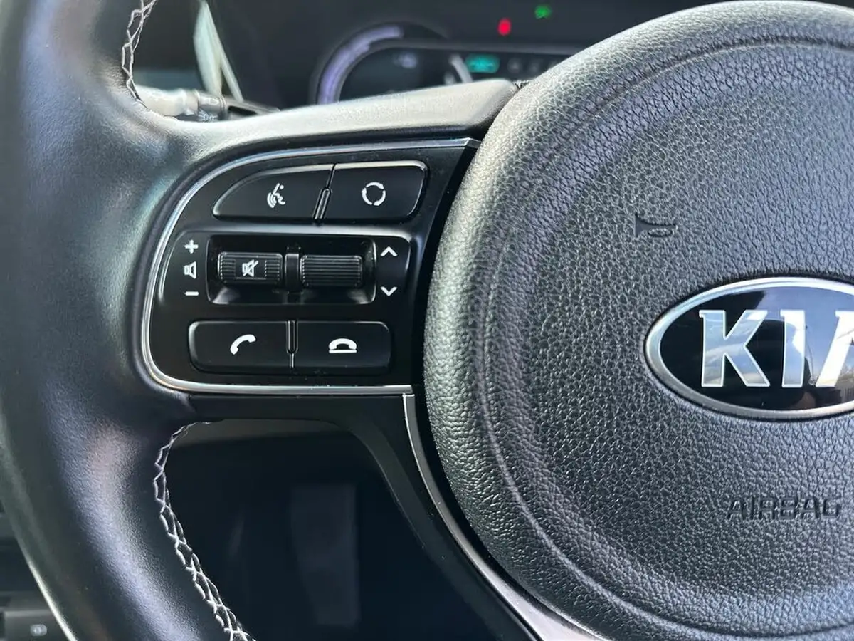 2022-kia-e-niro-ev-4-big-25
