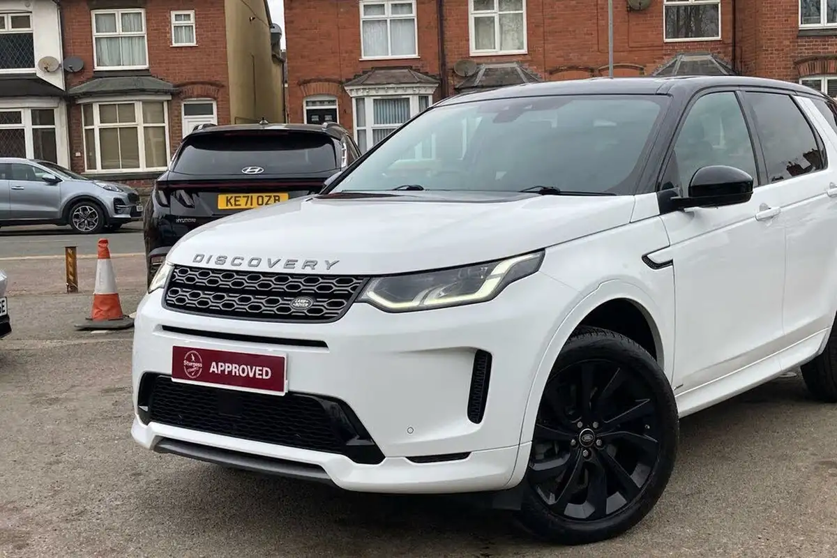 2019-land-rover-discovery-sport-20-d240-r-dynamic-hse-big-37