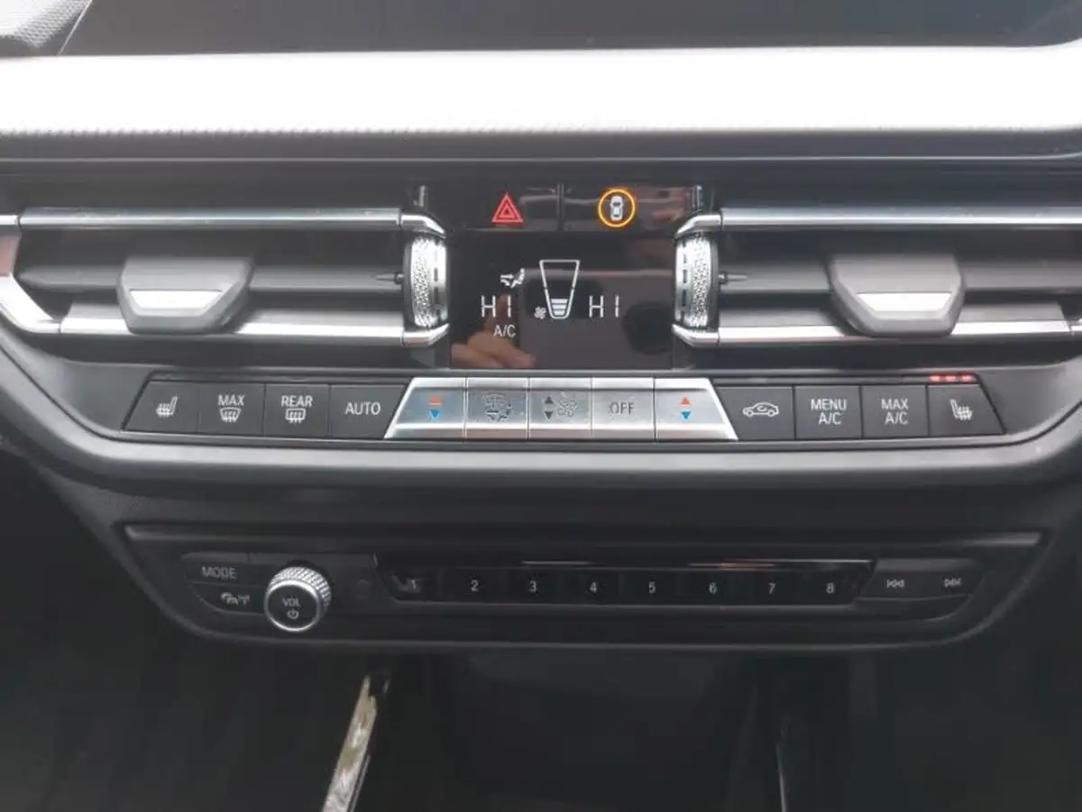 2020-bmw-1-series-15td-116d-m-sport-big-14