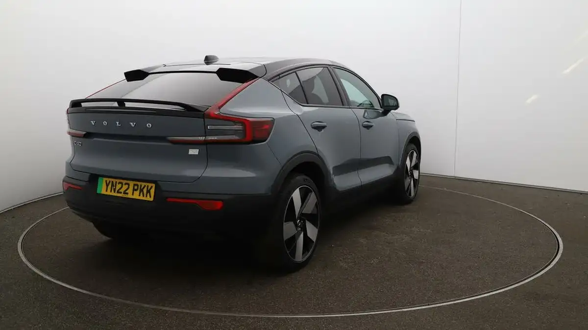 2022-volvo-c40-e-twin-recharge-pro-big-47
