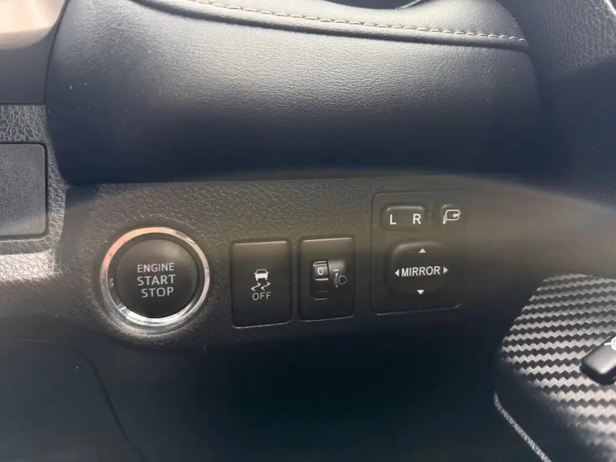 2015-toyota-rav4-20td-icon-20d-4d-awd-big-23