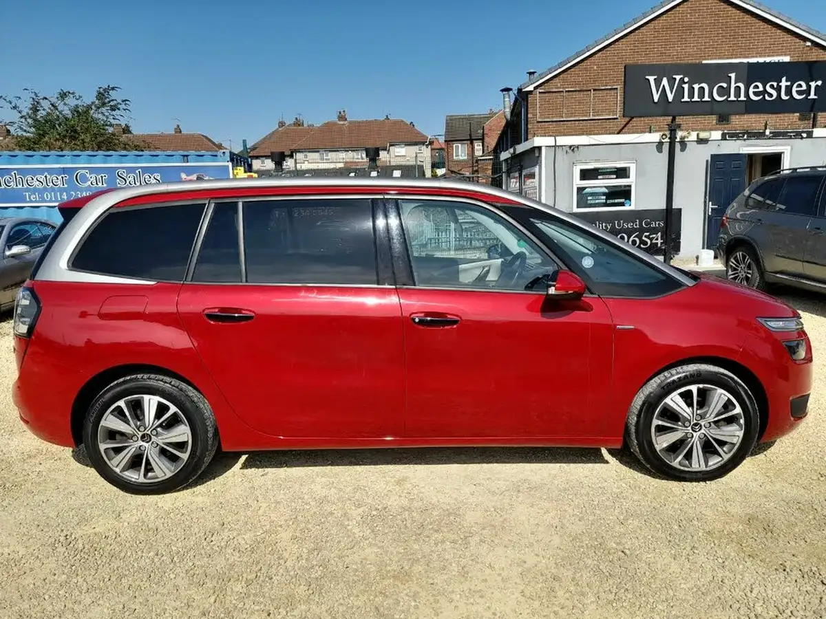 2015-citroen-grand-c4-picasso-16bluehdi-exclusive-big-6