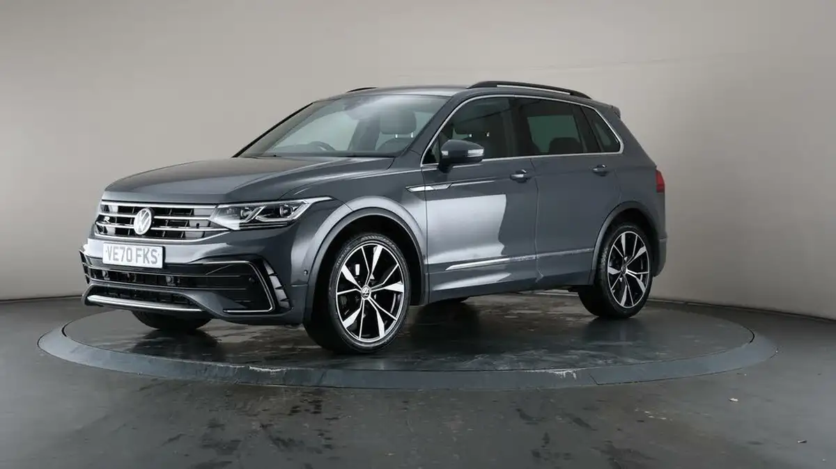 2020-volkswagen-tiguan-15-tsi-r-line-big-2