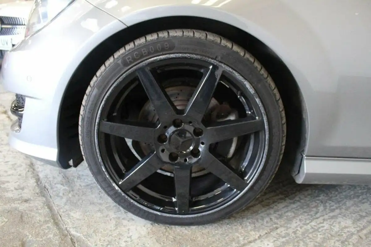 2012-mercedes-benz-c-class-21td-c220-cdi-amg-sport-168bhp-cdi-coupe-2d-7g-tronic-plus-big-41