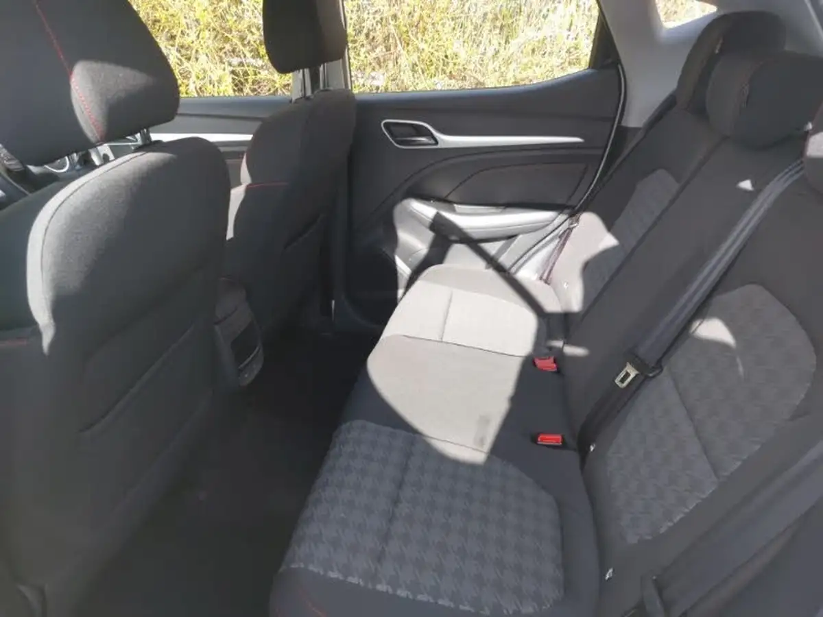 2022-mg-zs-suv-10t-gdi-excite-big-5