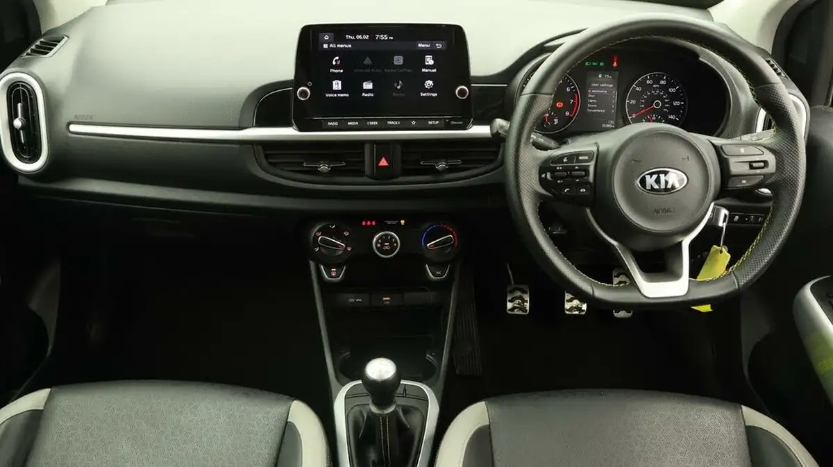 2021-kia-picanto-10-x-line-big-12