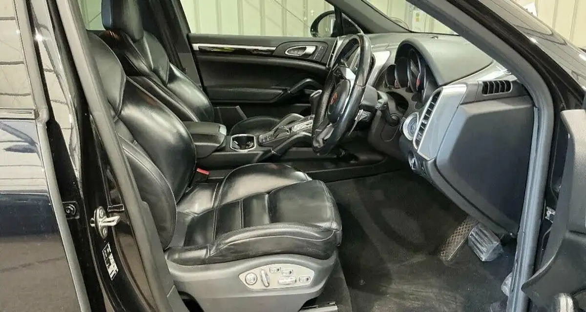 2016-porsche-cayenne-30td-platinum-edition-big-4