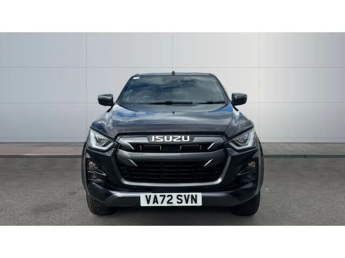 2022-isuzu-d-max-19td-v-cross-pick-up-auto-big-2