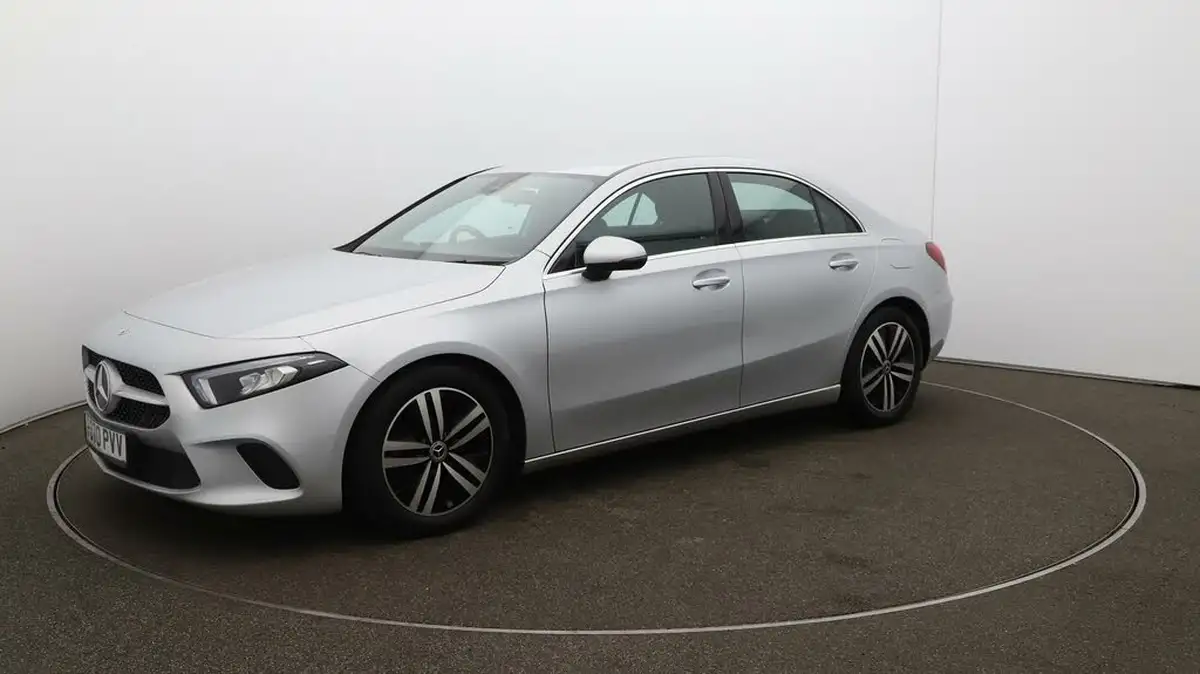 2020-mercedes-benz-a-class-13-a200-sport-saloon-4d-big-60
