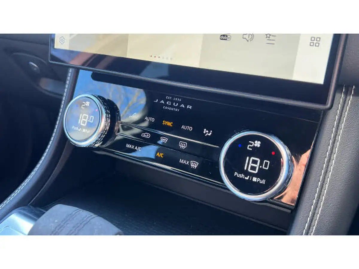 2022-jaguar-f-pace-30-d300-r-dynamic-se-big-44
