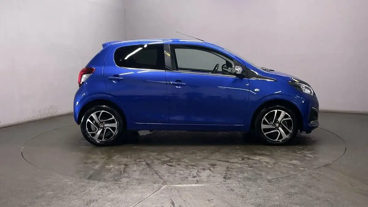 2021-peugeot-108-10-collection-hatchback-big-8