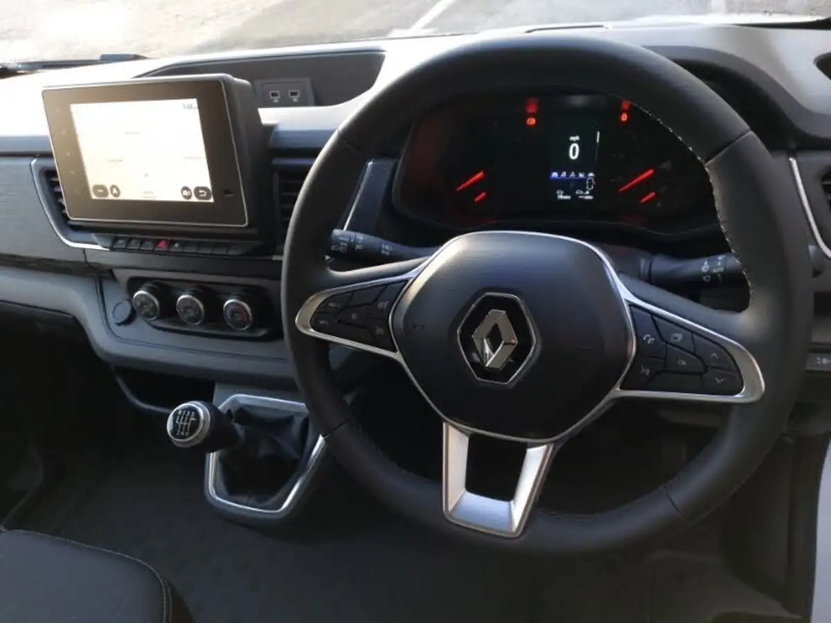 2023-renault-trafic-20dci-sl30-130-extra-eu6d-big-6