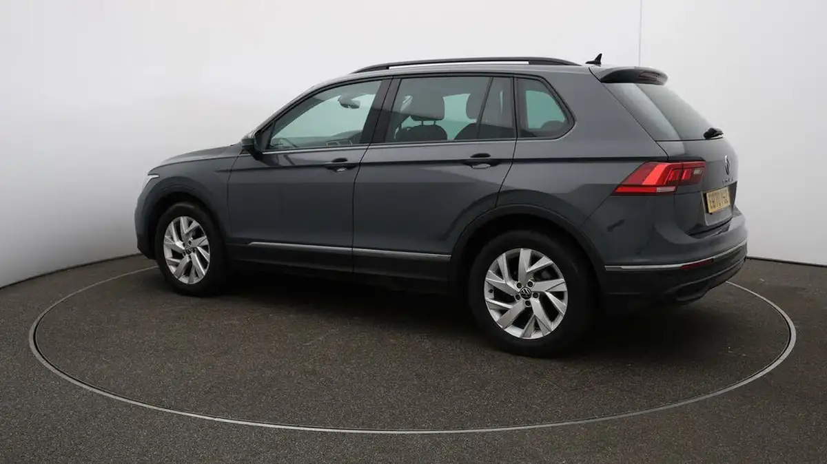 2020-volkswagen-tiguan-15-tsi-life-150ps-dsg-big-28