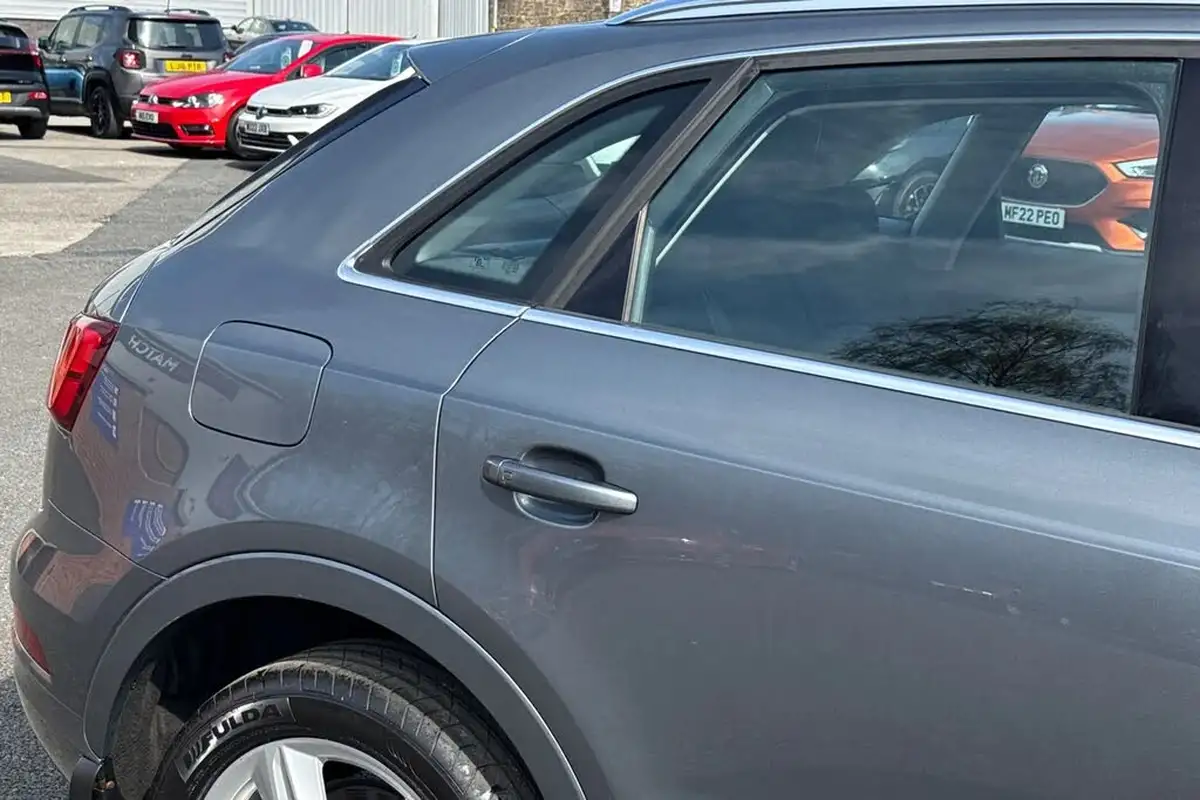 2015-audi-q3-20-tdi-quattro-se-150ps-big-26