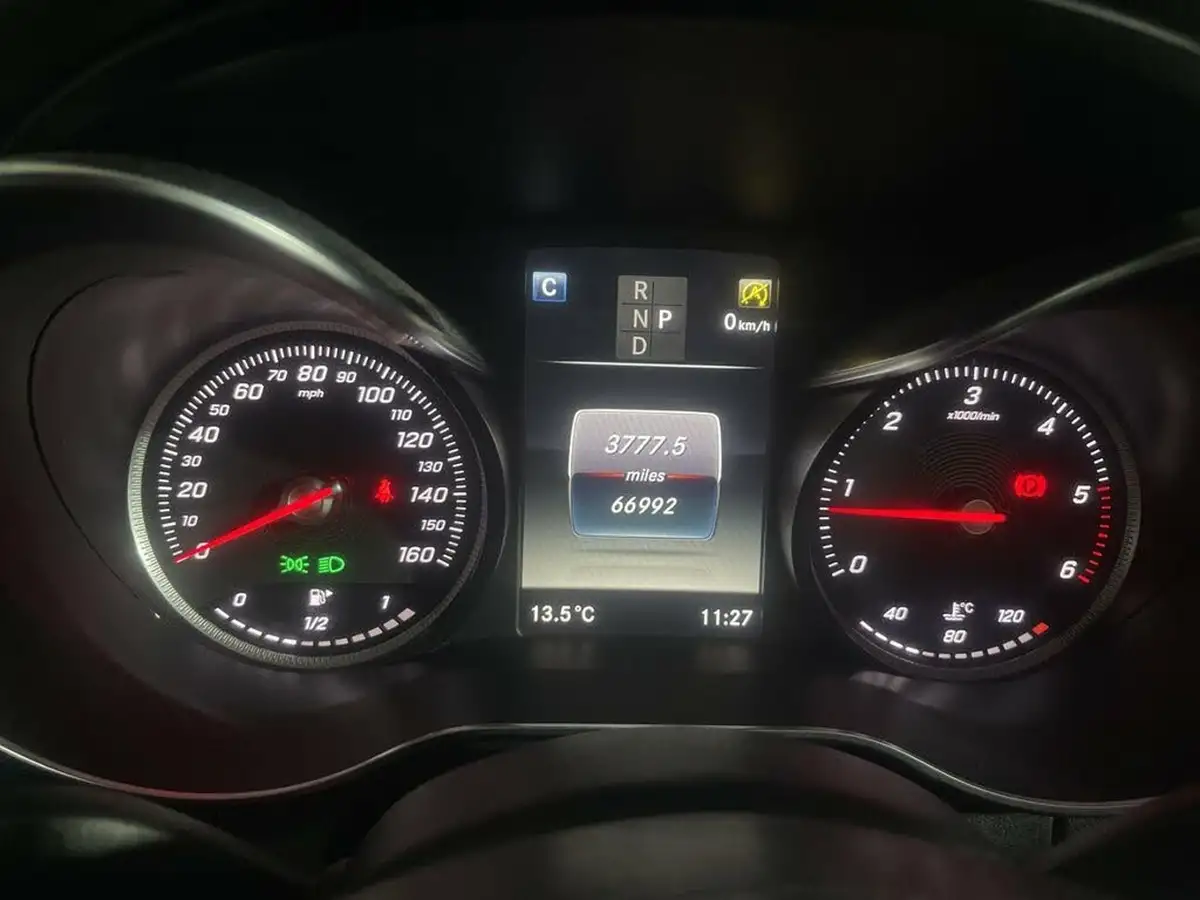 2017-mercedes-benz-c-class-21d-c220d-amg-line-premiumss-saloon-4d-4matic-9g-tronic-plus-big-18