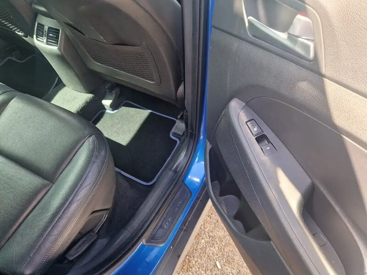 2017-hyundai-tucson-17crdi-blue-drive-sport-edition-141ps-dct-big-11