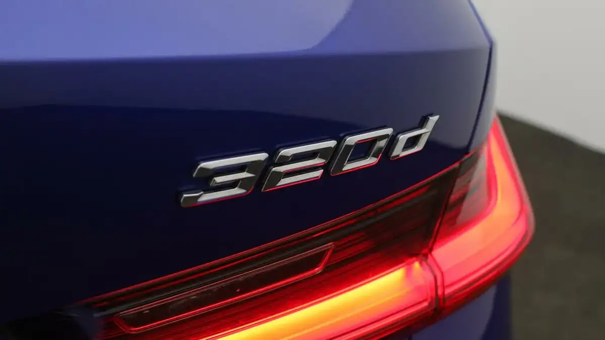 2021-bmw-3-series-20td-320d-m-sport-mht-touring-5d-big-20