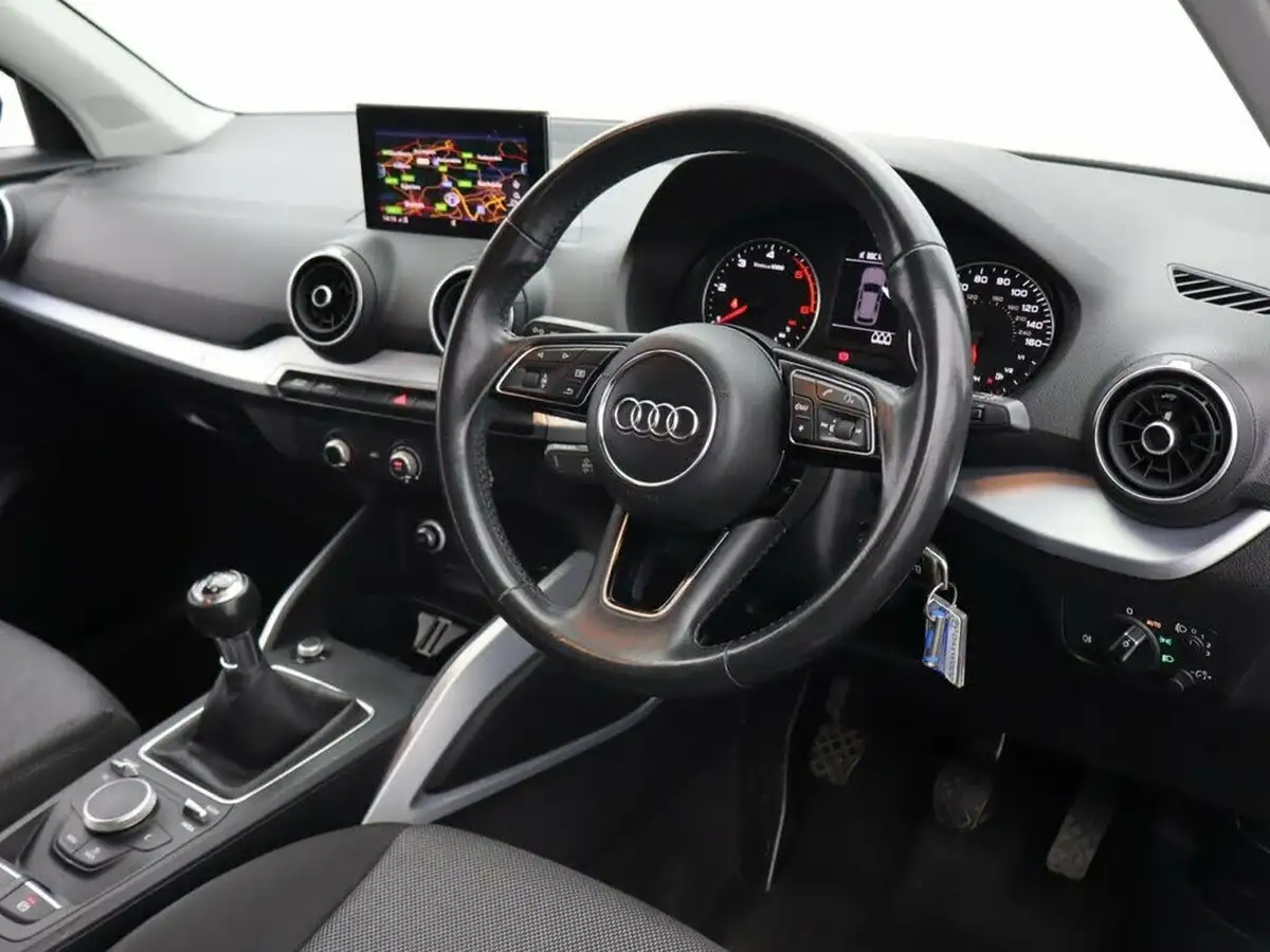 2019-audi-q2-16-30-tdi-sport-big-11