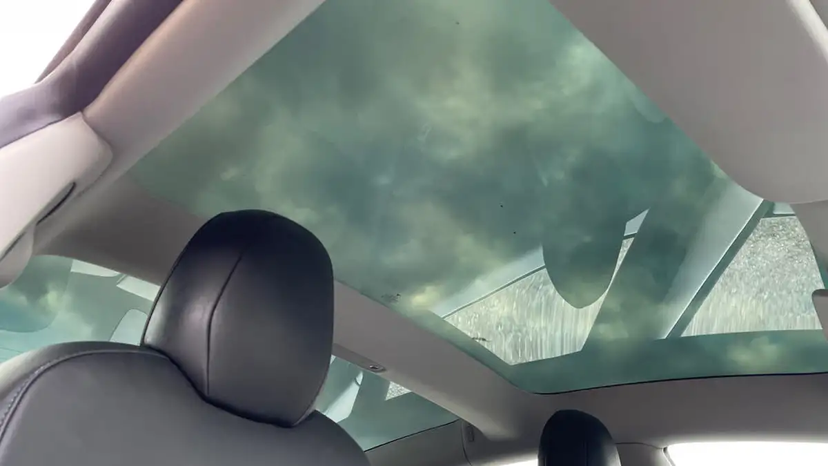2021-tesla-model-3-e-long-range-4x4-big-25