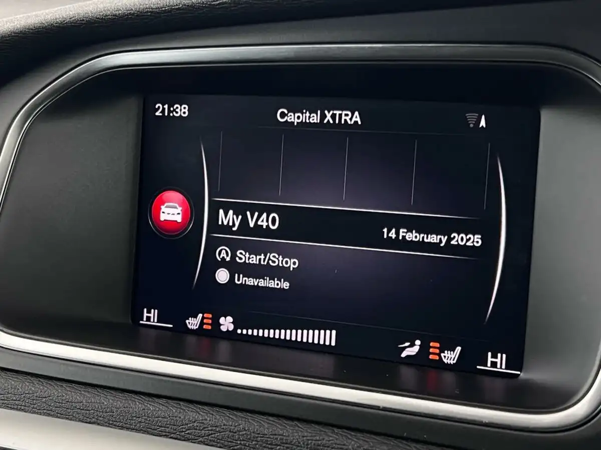 2018-volvo-v40-20-t3-r-design-pro-big-22