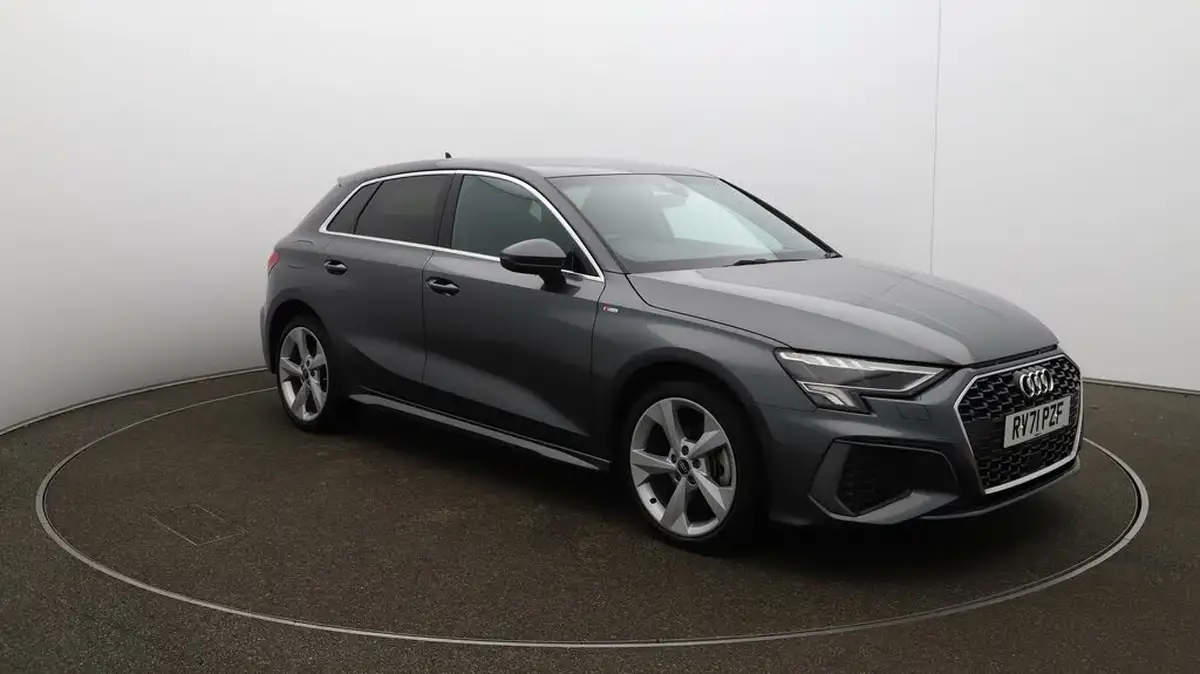 2022-audi-a3-14-40-tfsi-e-s-line-big-1