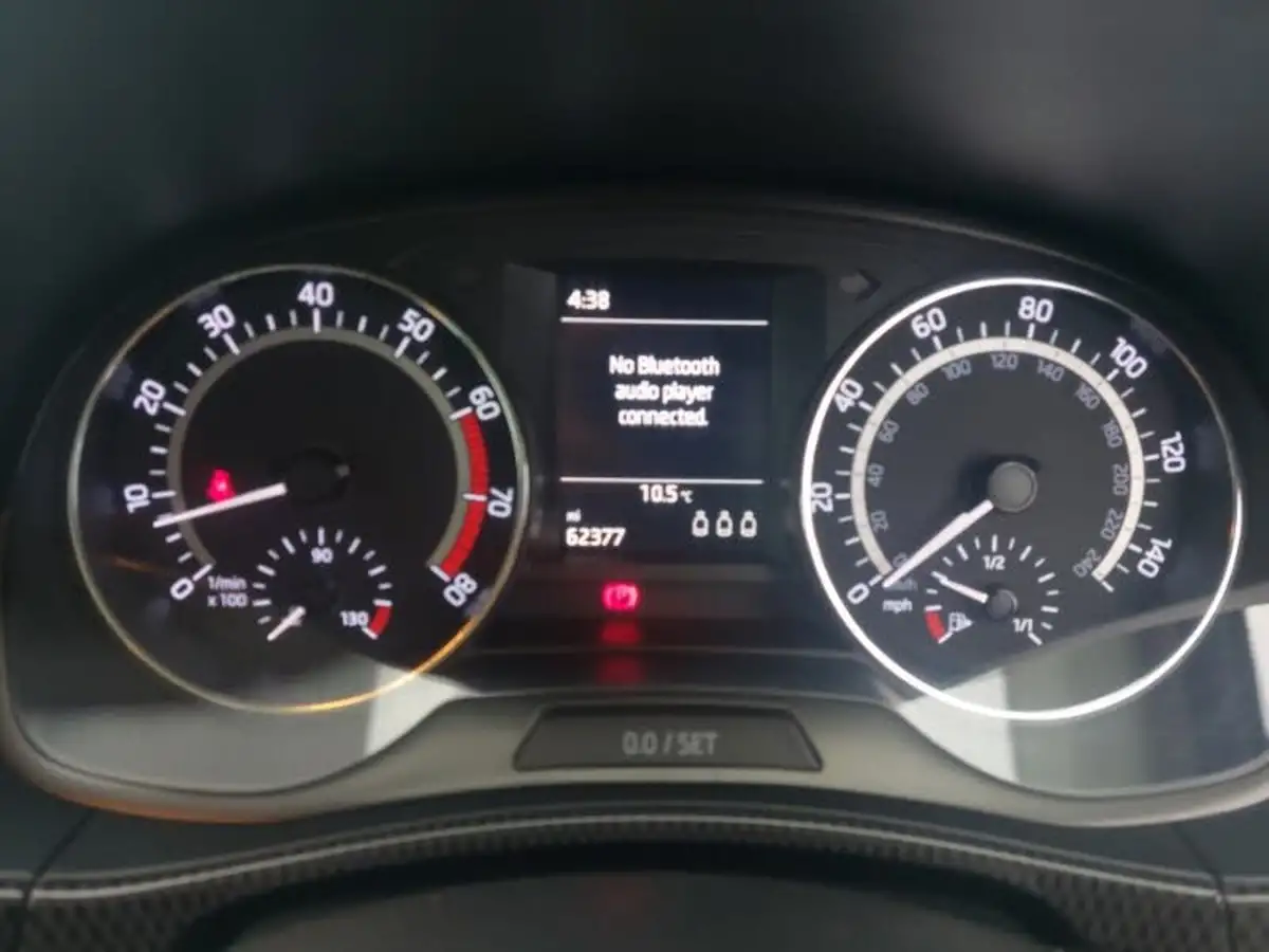 2017-skoda-fabia-12-tsi-monte-carlo-109ps-estate-big-10