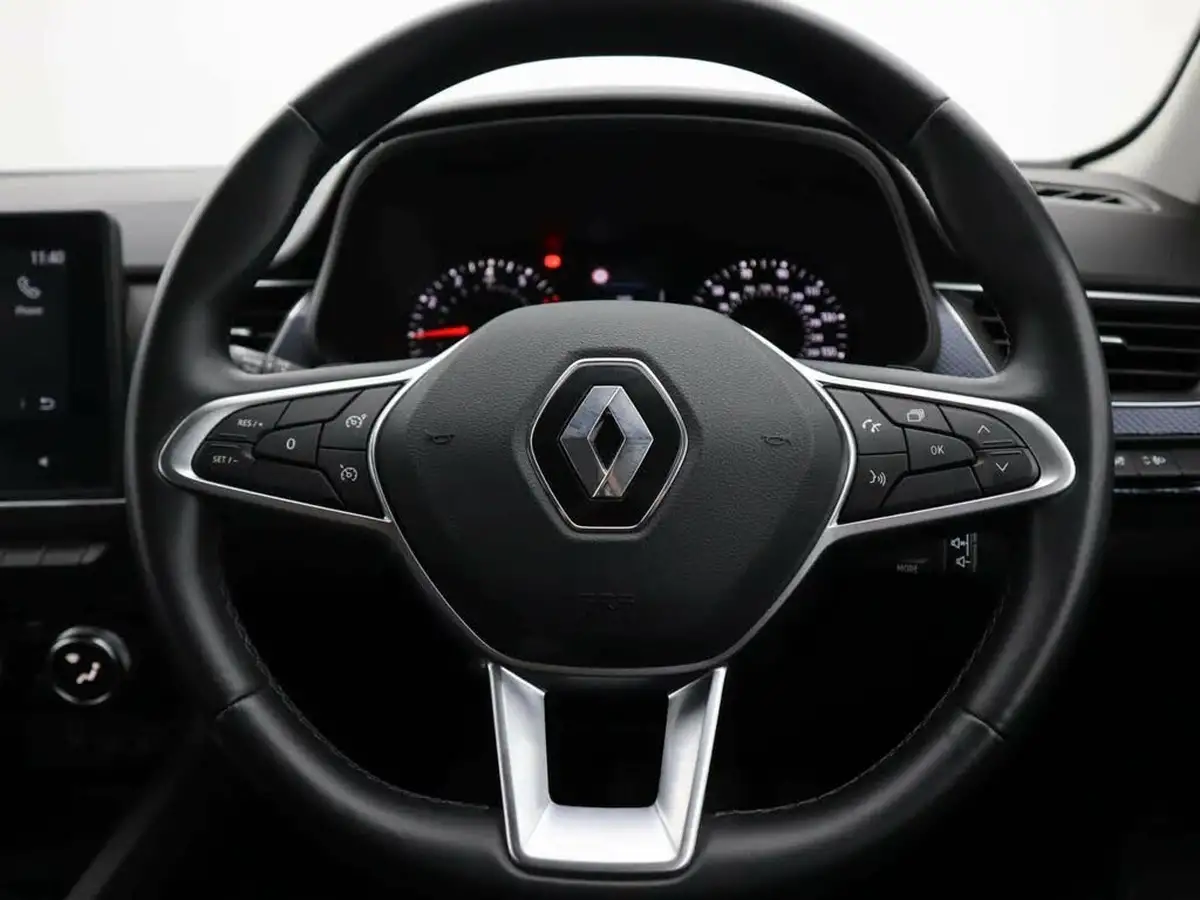 2022-renault-arkana-13-tce-iconic-big-19