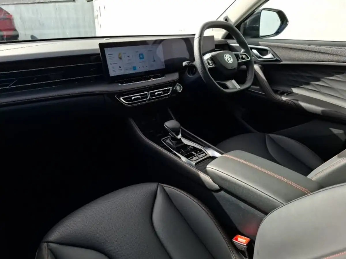 2024-mg-hs-15t-gdi-trophy-273ps-plug-in-hybrid-1496cc-auto-big-4