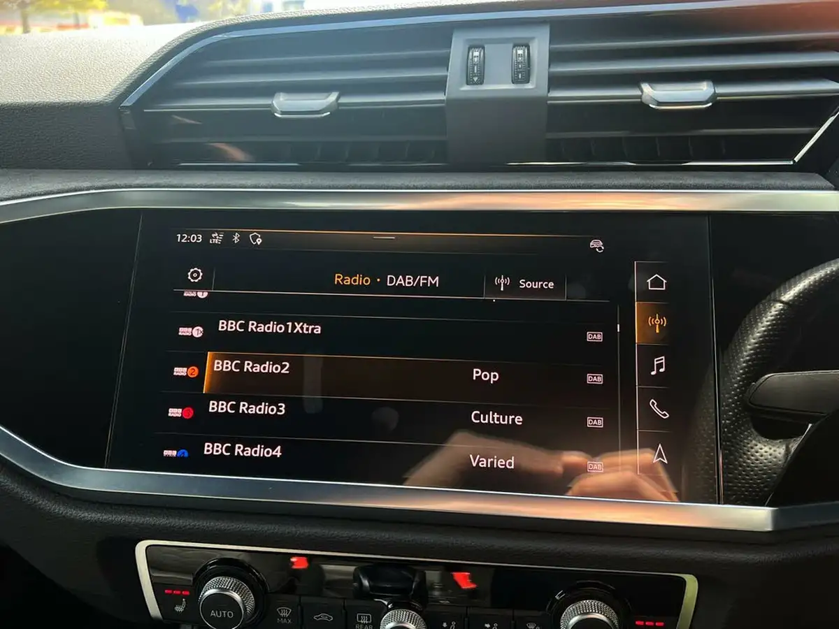 2021-audi-rs-q3-25-tfsi-audi-sport-edition-sportback-big-39