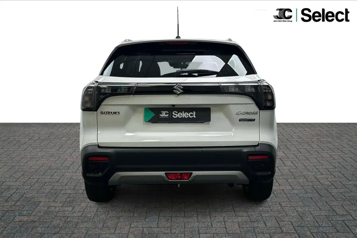 2024-suzuki-s-cross-15-ultra-allgrip-big-13
