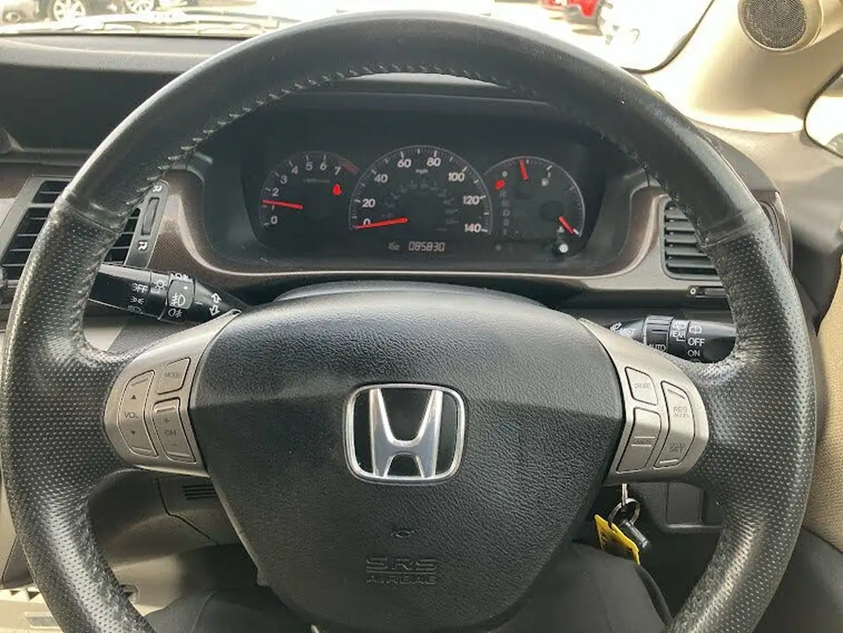 2009-honda-fr-v-18-ex-auto-big-25