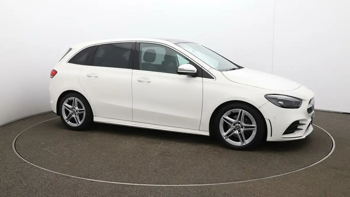 2019-mercedes-benz-b-class-13-b200-amg-line-premium-plus-7g-dct-big-38