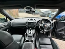 2014-porsche-cayenne-48-gts-small-13
