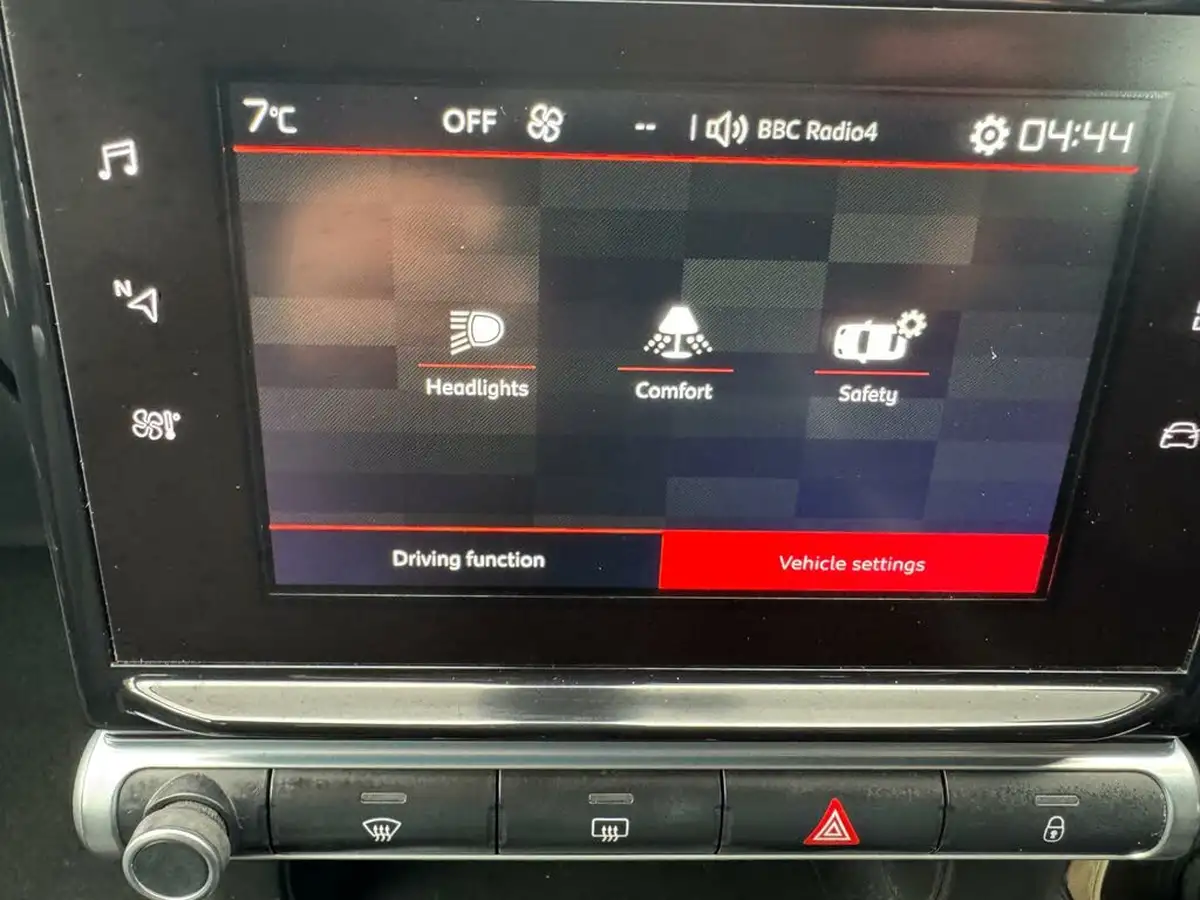 2017-citroen-c3-12-puretech-flair-82ps-big-49