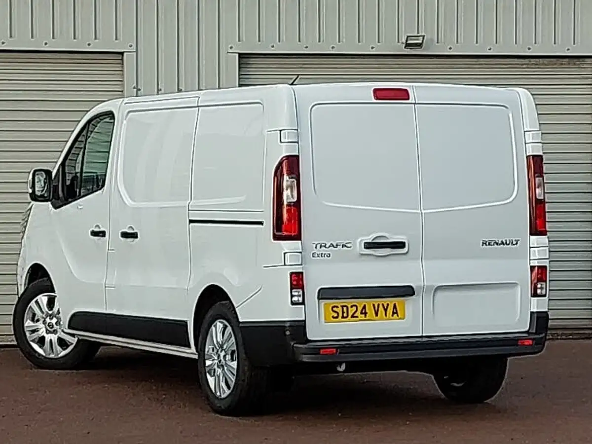 2023-renault-trafic-20dci-sl30-130-extra-eu6d-big-1