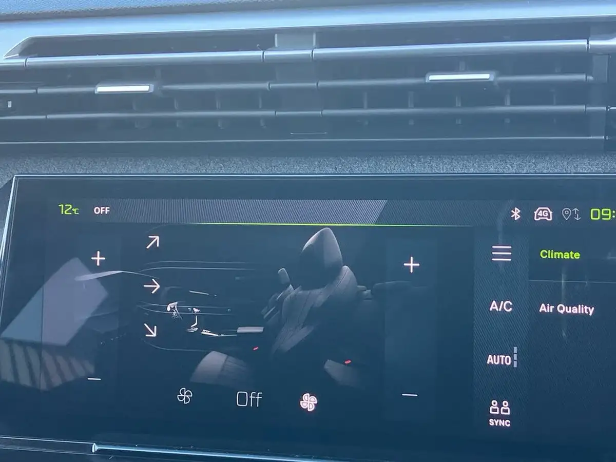 2023-peugeot-308-sw-12-puretech-allure-130ps-ss-eat8-big-11