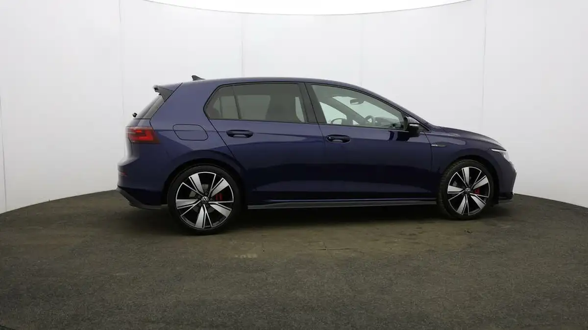 2023-volkswagen-golf-20tdi-gtd-big-44