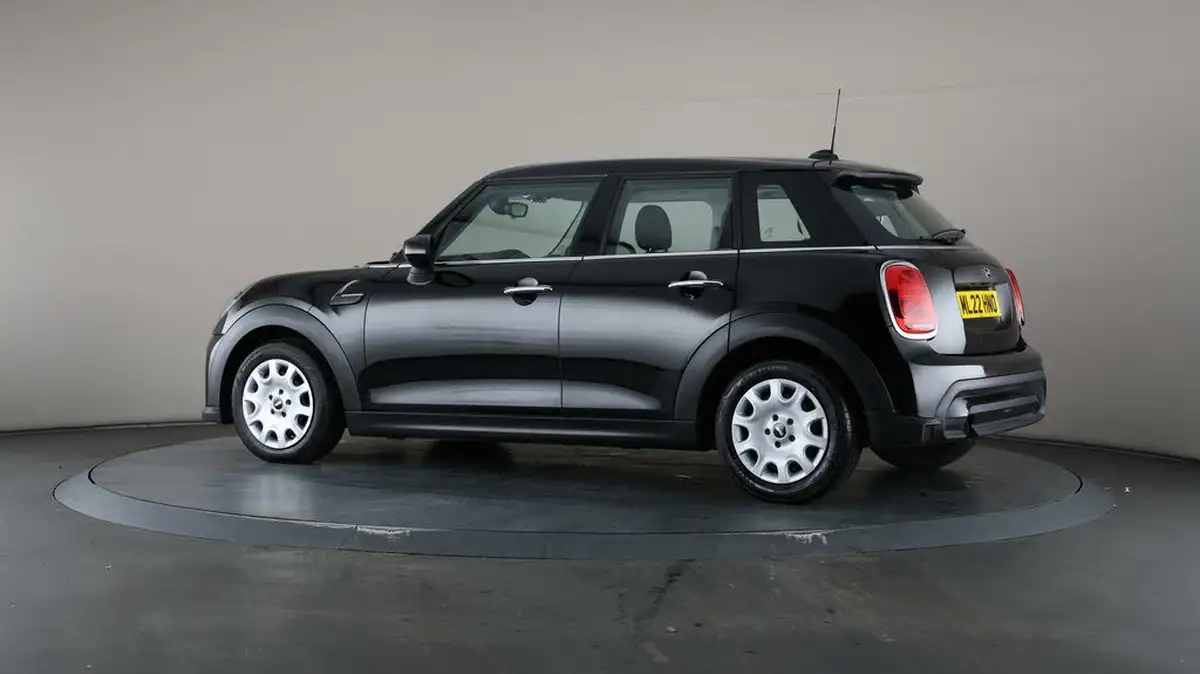 2022-mini-cooper-15-one-classic-5d-big-66