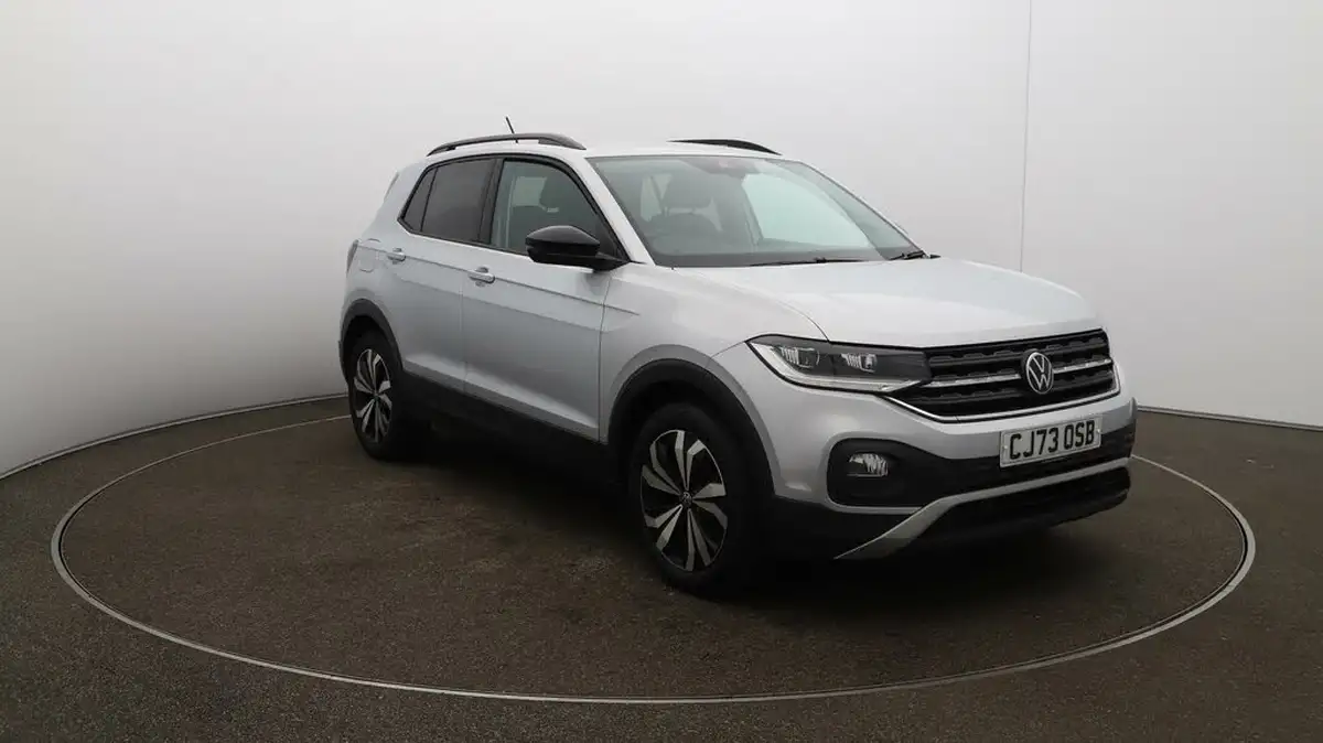 2023-volkswagen-t-cross-10-tsi-black-edition-110ps-dsg-big-34