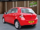 2011-toyota-yaris-133-t-spirit-101bhp-5d-mmt-small-10
