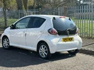 2013-toyota-aygo-10-mode-5d-small-7